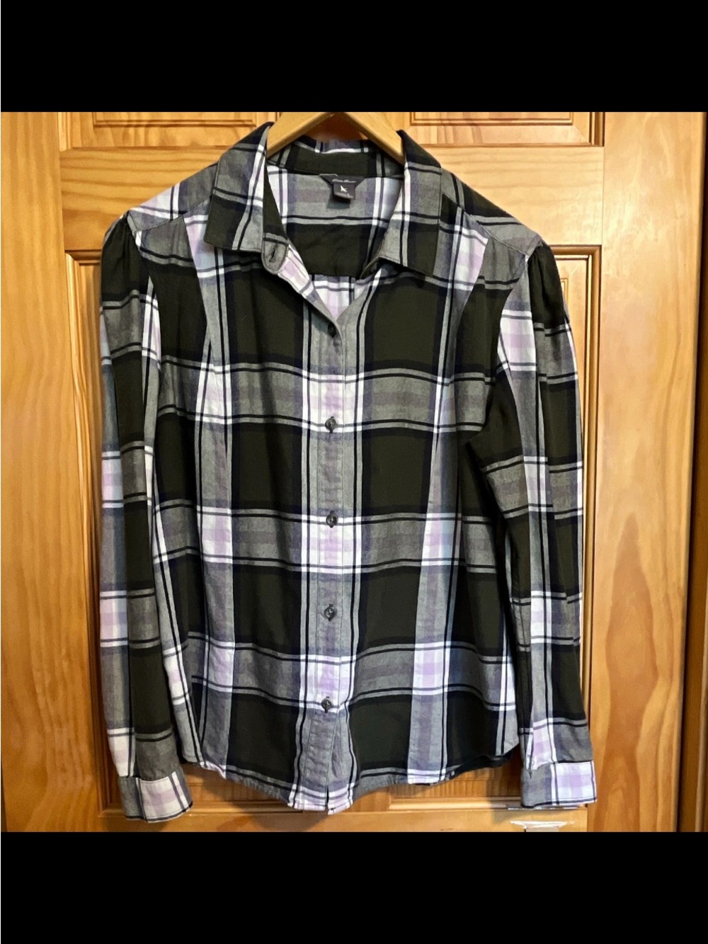 Eddie Bauer Plaid Button‑Front Shirt L